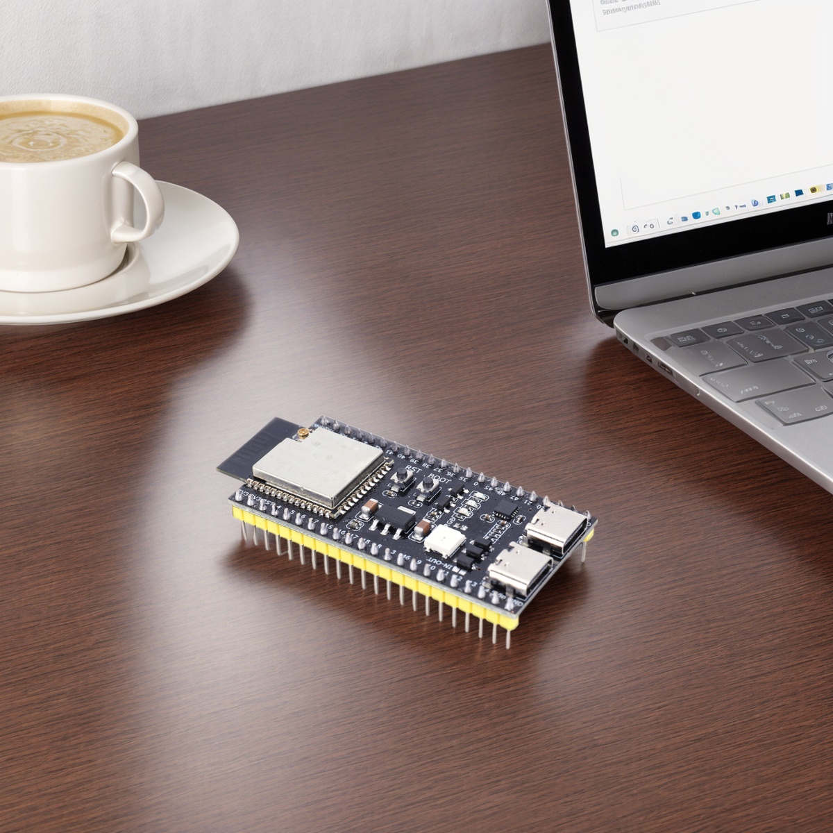 Płytka rozwojowa ESP32 S3 z ze – Esp32 S3 Development Board Lot recenzja i cena